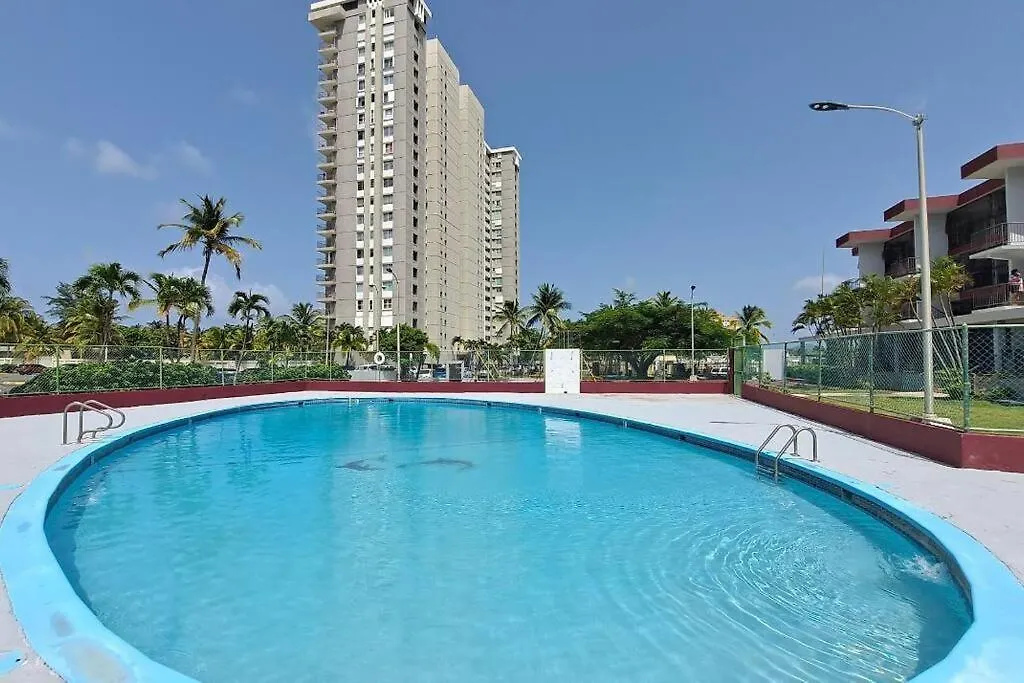 아파트 Relaxing Studio Near El Yunque With Pool View 루키요 푸에르토리코
